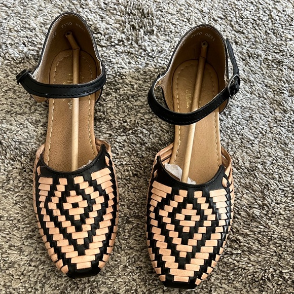 Shoes - Boho Mexican Huarache Sandals